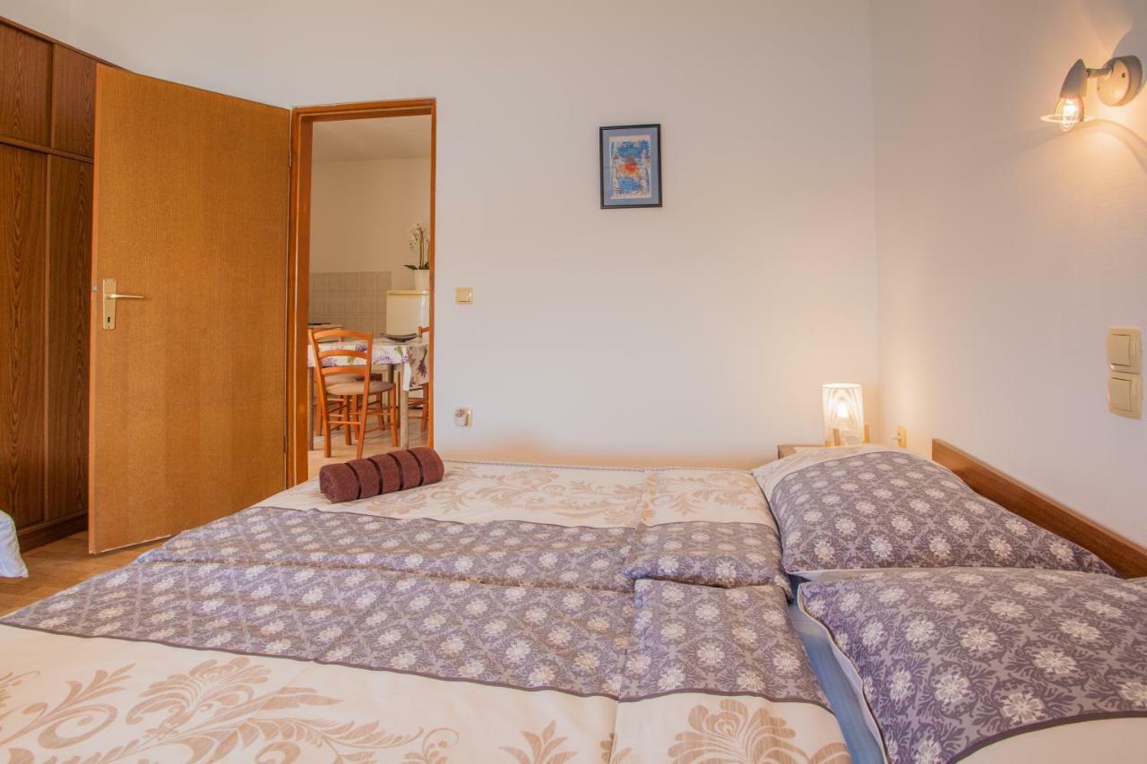 Apartmani Komesic Zubovići Εξωτερικό φωτογραφία