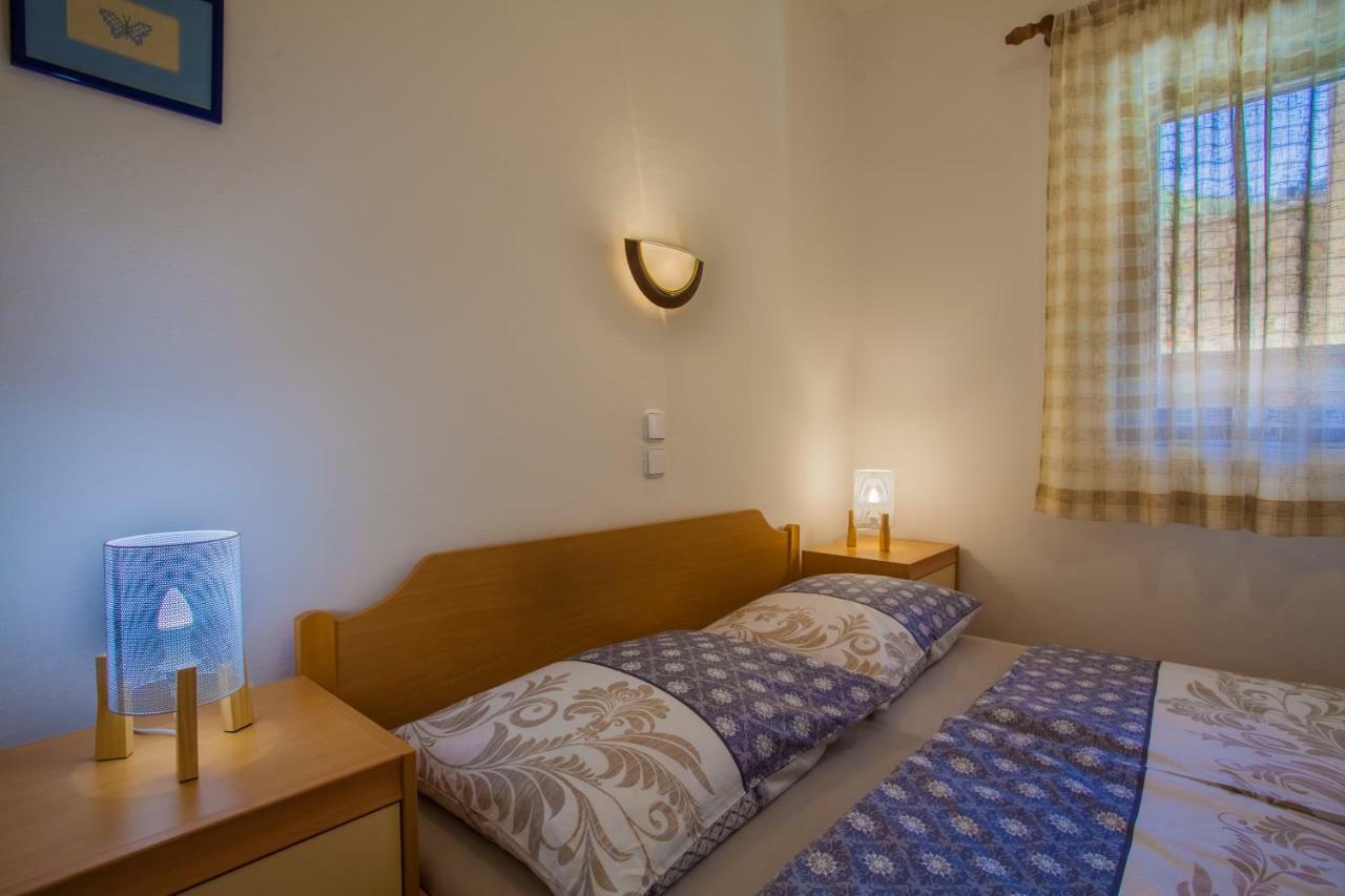 Apartmani Komesic Zubovići Εξωτερικό φωτογραφία