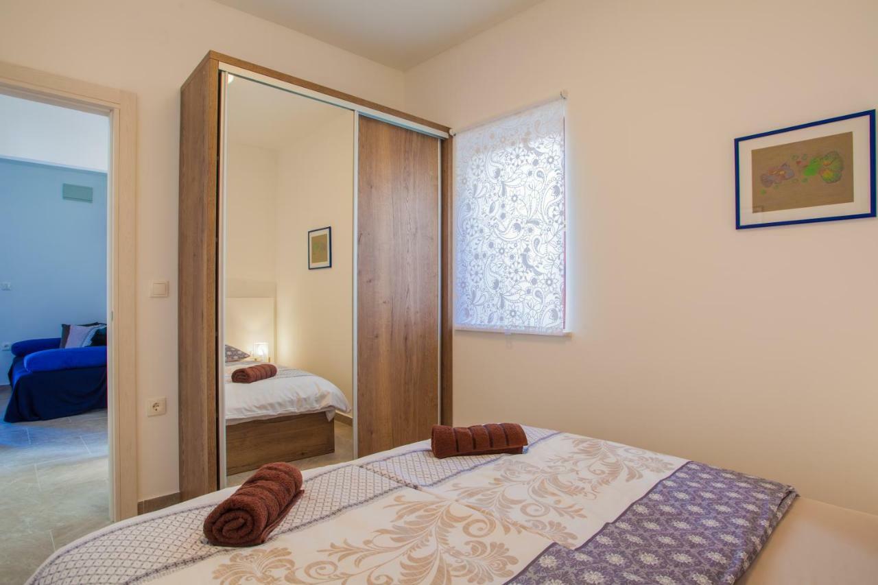 Apartmani Komesic Zubovići Εξωτερικό φωτογραφία