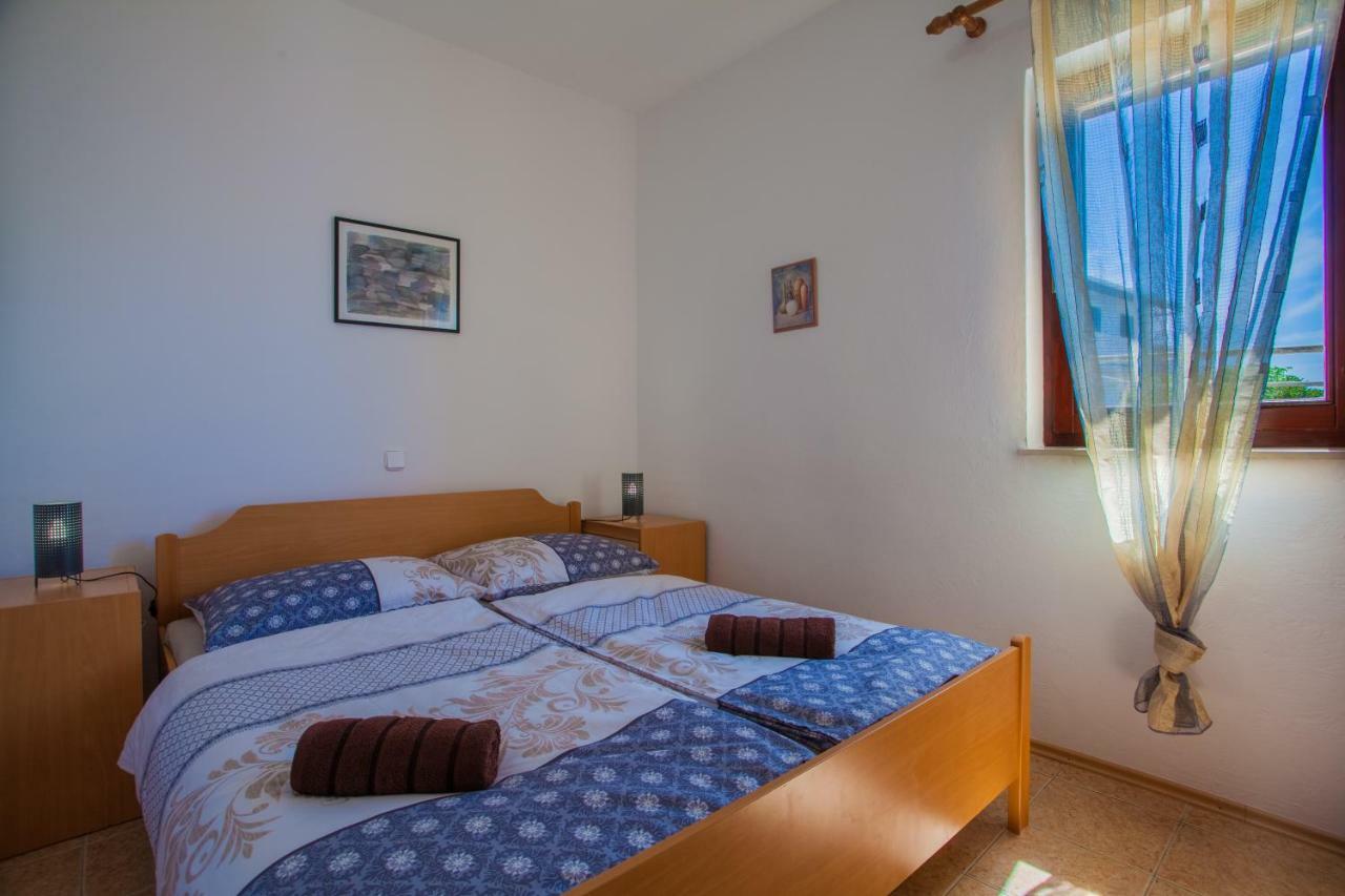Apartmani Komesic Zubovići Εξωτερικό φωτογραφία