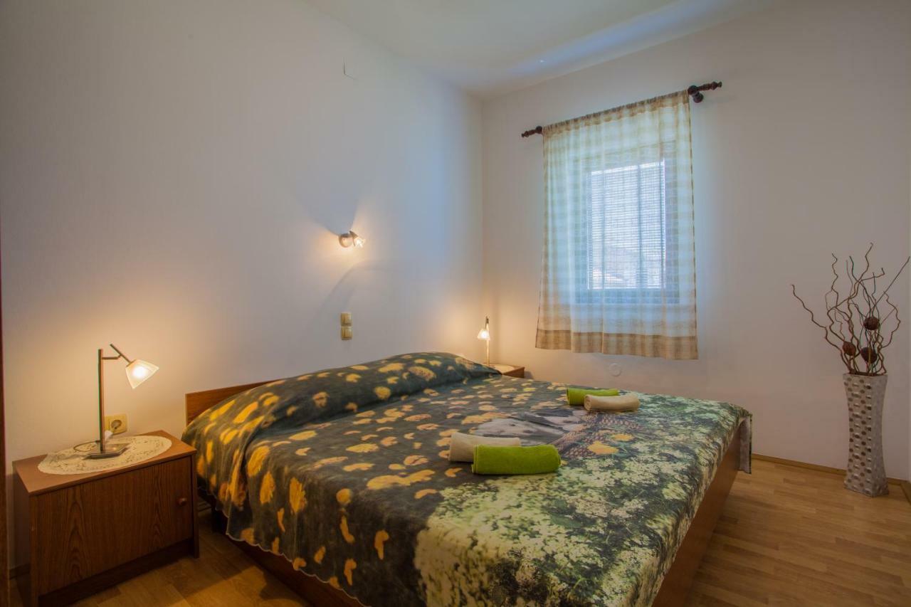 Apartmani Komesic Zubovići Εξωτερικό φωτογραφία